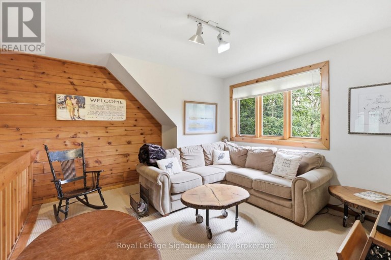 200 TIMMONS STREET, Blue Mountains, Ontario, L9Y3Z2