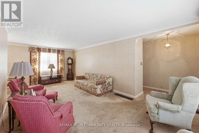 29 PATRICIA DRIVE, King (King City), Ontario, L7B1H5
