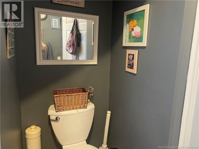 190 Rue Principale, Pointe-Verte, New Brunswick, E8J2W8