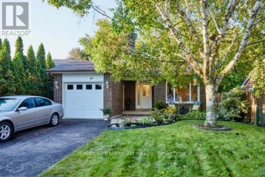 41 PANTER CRESCENT Ajax (South West) Ontario photo 3