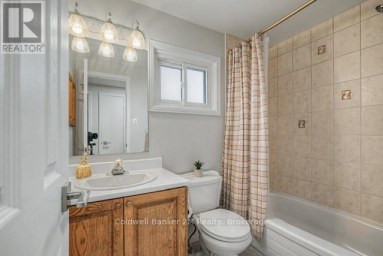 41 PANTER CRESCENT Ajax (South West) Ontario photo 30