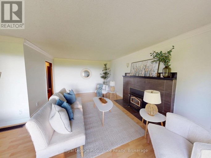 311E COUNTY RD 29 ROAD, Prince Edward County (Ameliasburg Ward), Ontario, K0K1T0