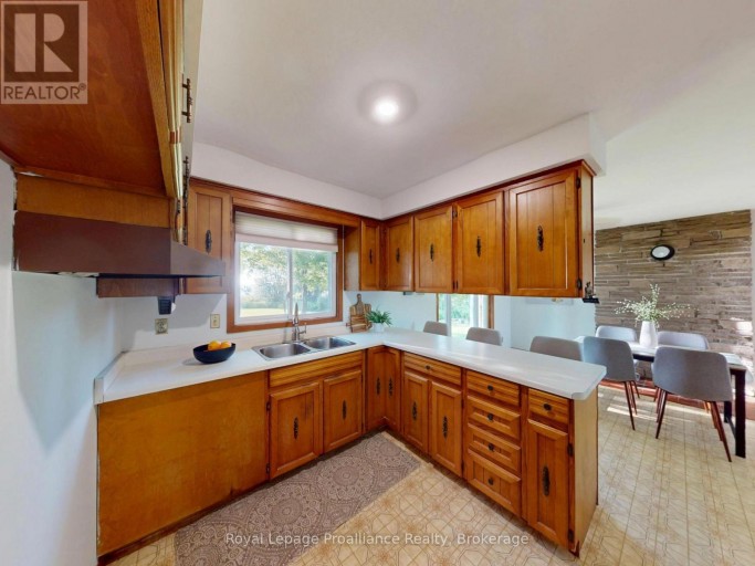 311E COUNTY RD 29 ROAD, Prince Edward County (Ameliasburg Ward), Ontario, K0K1T0