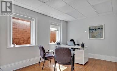 1 - 273 CHARLOTTE STREET Peterborough (Town Ward 3) Ontario photo 5