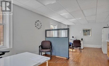 1 - 273 CHARLOTTE STREET Peterborough (Town Ward 3) Ontario photo 8