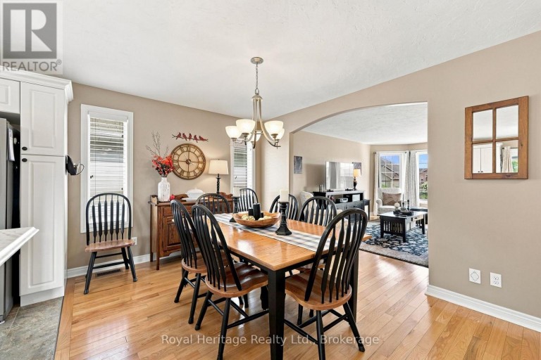 10 FOX DEN DRIVE, Brighton, Ontario, K0K1H0
