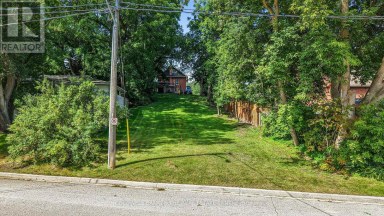 190 CHARLOTTE STREET S Newmarket (Gorham-College Manor) Ontario photo 1