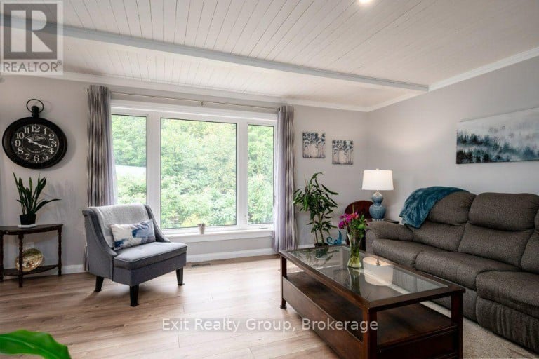 64A OLIVER ROAD, Addington Highlands (Addington Highlands), Ontario, K0H1Z0