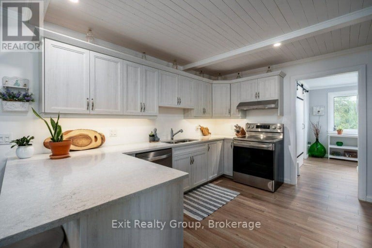 64A OLIVER ROAD, Addington Highlands (Addington Highlands), Ontario, K0H1Z0