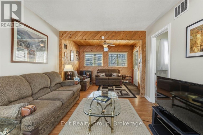 33 WILLOW POINT ROAD, Brighton, Ontario, K0K1H0