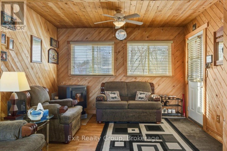 33 WILLOW POINT ROAD, Brighton, Ontario, K0K1H0