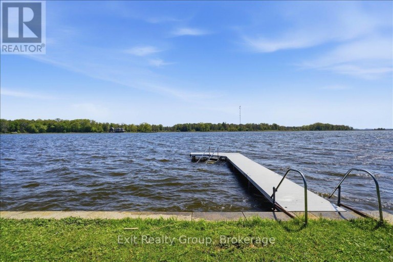33 WILLOW POINT ROAD, Brighton, Ontario, K0K1H0