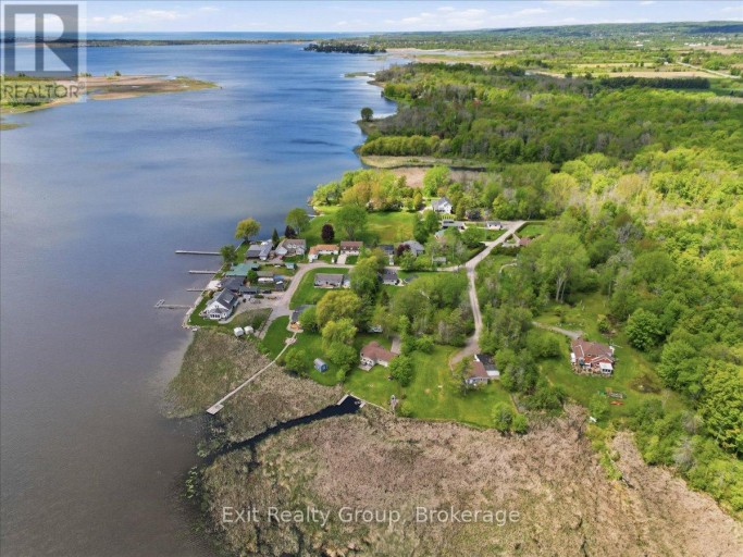 33 WILLOW POINT ROAD, Brighton, Ontario, K0K1H0