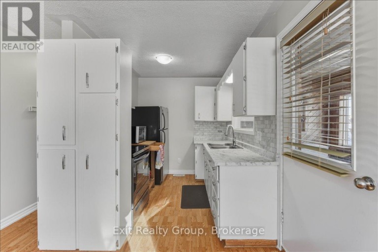 33 WILLOW POINT ROAD, Brighton, Ontario, K0K1H0