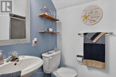948 SMITHSIDE COURT Peterborough (Monaghan Ward 2) Ontario photo 20