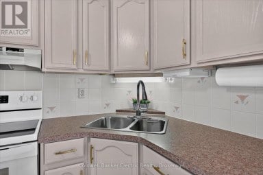 948 SMITHSIDE COURT Peterborough (Monaghan Ward 2) Ontario photo 8