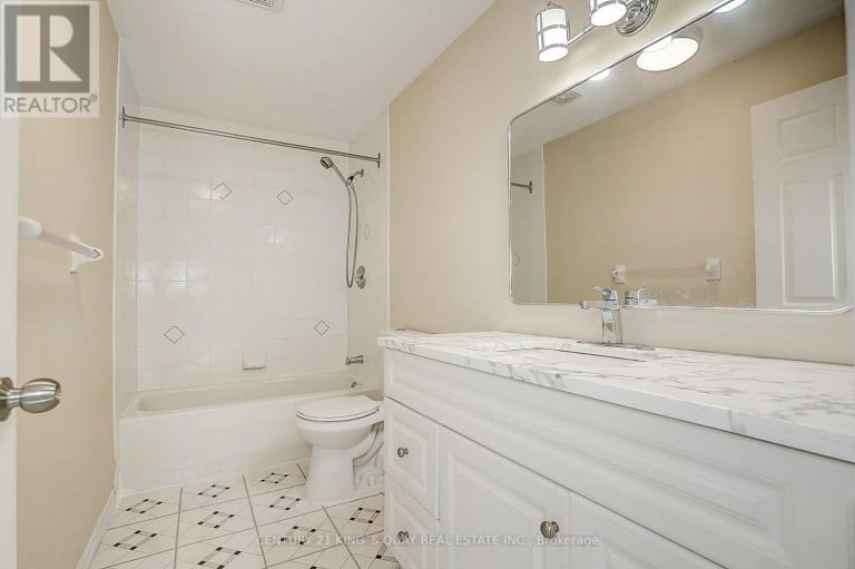 27 WINDY SHORE DRIVE, Georgina (Keswick North), Ontario, L4P1N1