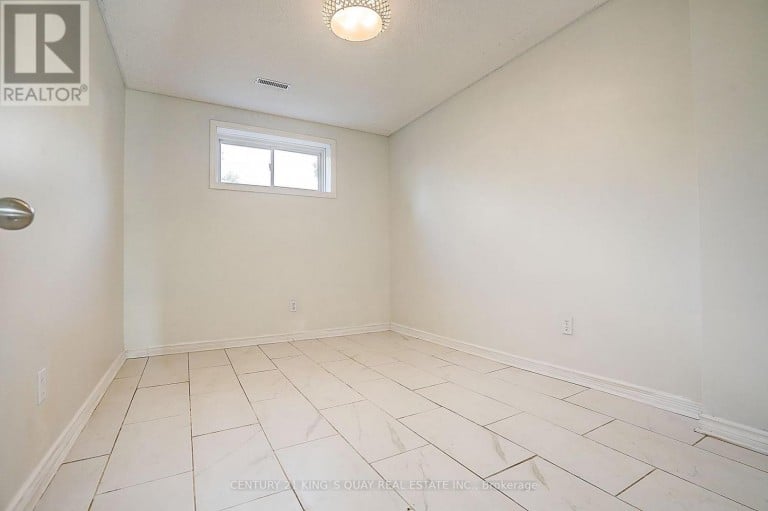 27 WINDY SHORE DRIVE, Georgina (Keswick North), Ontario, L4P1N1