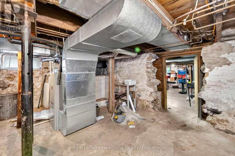 39968 KIPPEN ROAD, Bluewater (Stanley), Ontario, N0M2E0