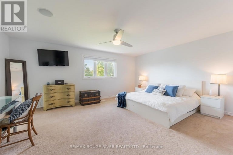 969 AVERY AVENUE, Peterborough (Monaghan Ward 2), Ontario, K9J0G9