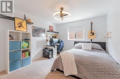 969 AVERY AVENUE Peterborough (Monaghan Ward 2) Ontario photo 24