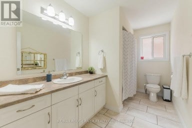 969 AVERY AVENUE Peterborough (Monaghan Ward 2) Ontario photo 26