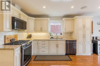 969 AVERY AVENUE Peterborough (Monaghan Ward 2) Ontario photo 5