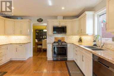 969 AVERY AVENUE Peterborough (Monaghan Ward 2) Ontario photo 9
