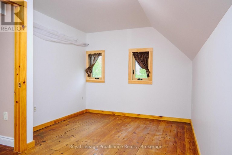 10 HOBBS ROAD, Brighton, Ontario, K0K1M0
