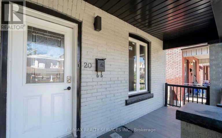 20 SOMERSET AVENUE, Hamilton (Gibson), Ontario, L8L2L5