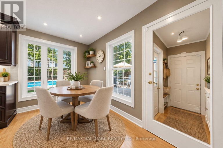 135 SENATOR REESOR'S DRIVE, Markham (Sherwood-Amberglen), Ontario, L3P3E6