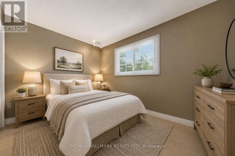 135 SENATOR REESOR'S DRIVE, Markham (Sherwood-Amberglen), Ontario, L3P3E6
