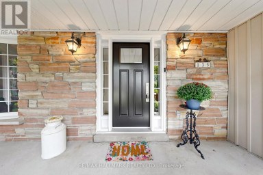135 SENATOR REESOR'S DRIVE Markham (Sherwood-Amberglen) Ontario photo 3