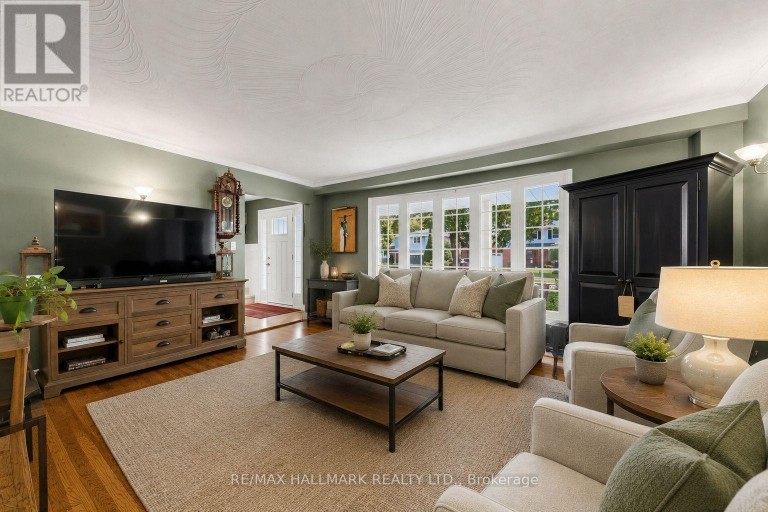 135 SENATOR REESOR'S DRIVE, Markham (Sherwood-Amberglen), Ontario, L3P3E6