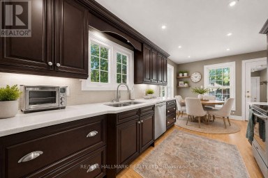 135 SENATOR REESOR'S DRIVE Markham (Sherwood-Amberglen) Ontario photo 9