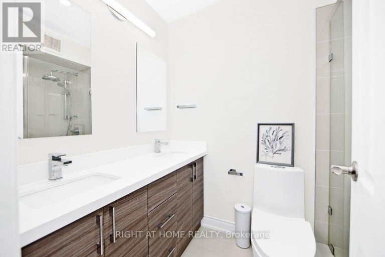 269 MILESTONE CRESCENT, Aurora (Aurora Village), Ontario, L4G3M2