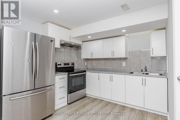 57 DOTCHSON AVENUE, Caledon, Ontario, L7C4G7
