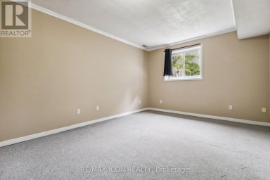 238 FLEMING DRIVE London East (East D) Ontario photo 12
