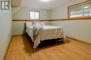 92 PARKSIDE AVENUE South Bruce Peninsula Ontario photo 22