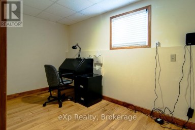 92 PARKSIDE AVENUE South Bruce Peninsula Ontario photo 23