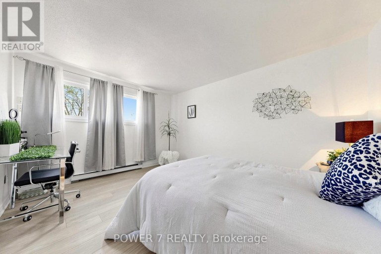 146 - 311 MILESTONE CRESCENT, Aurora (Aurora Village), Ontario, L4G3M2