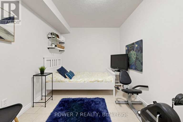 146 - 311 MILESTONE CRESCENT, Aurora (Aurora Village), Ontario, L4G3M2