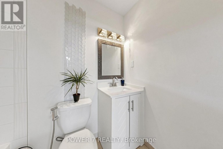 146 - 311 MILESTONE CRESCENT, Aurora (Aurora Village), Ontario, L4G3M2