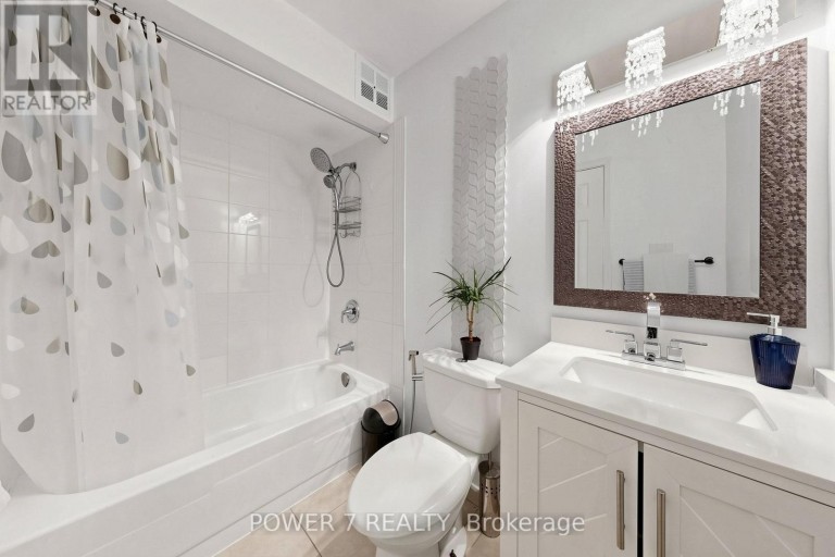 146 - 311 MILESTONE CRESCENT, Aurora (Aurora Village), Ontario, L4G3M2