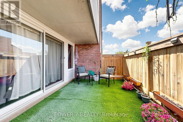 146 - 311 MILESTONE CRESCENT, Aurora (Aurora Village), Ontario, L4G3M2