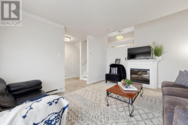 146 - 311 MILESTONE CRESCENT, Aurora (Aurora Village), Ontario, L4G3M2