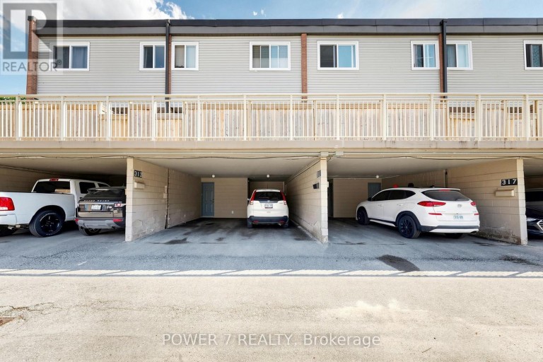 146 - 311 MILESTONE CRESCENT, Aurora (Aurora Village), Ontario, L4G3M2