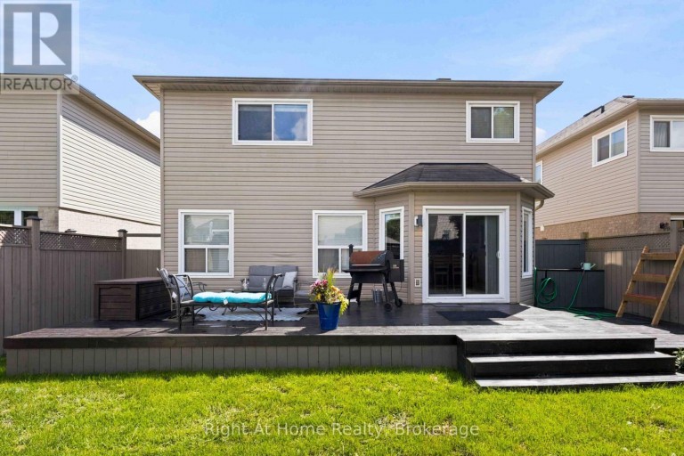 149 DADSON DRIVE, Clarington (Bowmanville), Ontario, L1C5M7