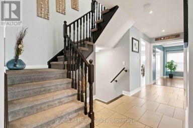 149 DADSON DRIVE Clarington (Bowmanville) Ontario photo 5