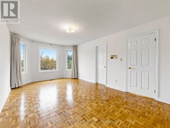 3 LOVEKIN GROVE Toronto (L'Amoreaux) Ontario photo 24